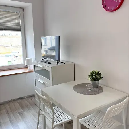 Kawalerka W Centrum Miasta 62